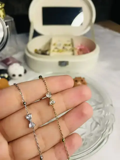 Bow Bracelet