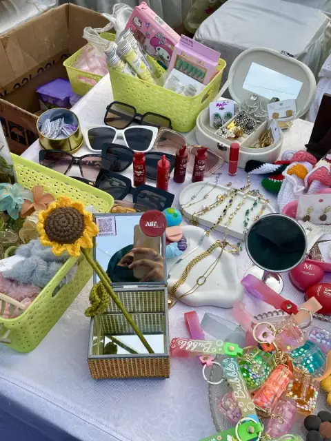 Alif popup stall